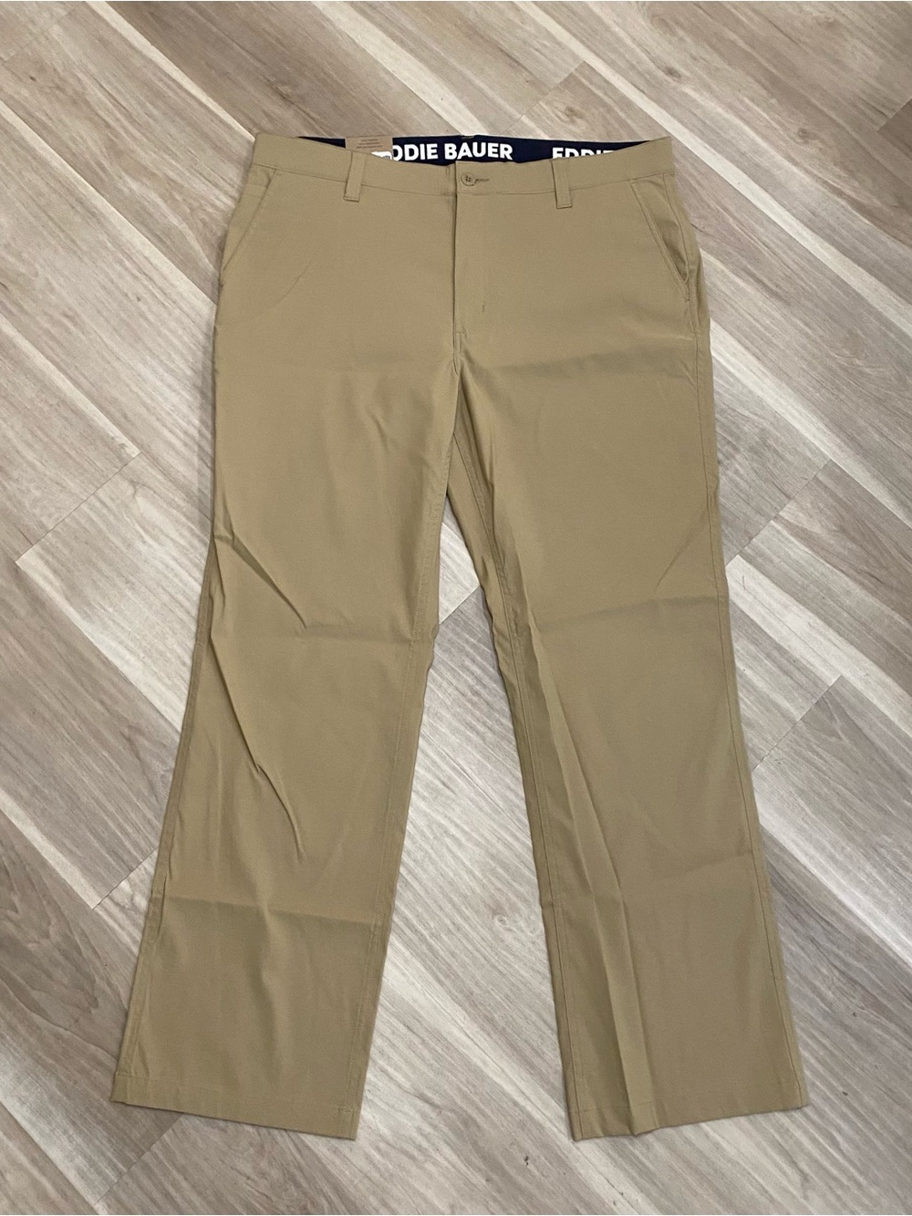 Eddie Bauer Tech Chino Pants Mens 38x32 Khaki Tan DWR Water Resistant NWT